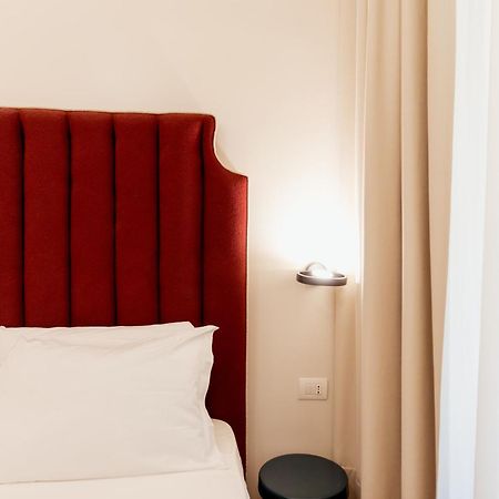 Отель Residenza Umberto I Неаполь Экстерьер фото